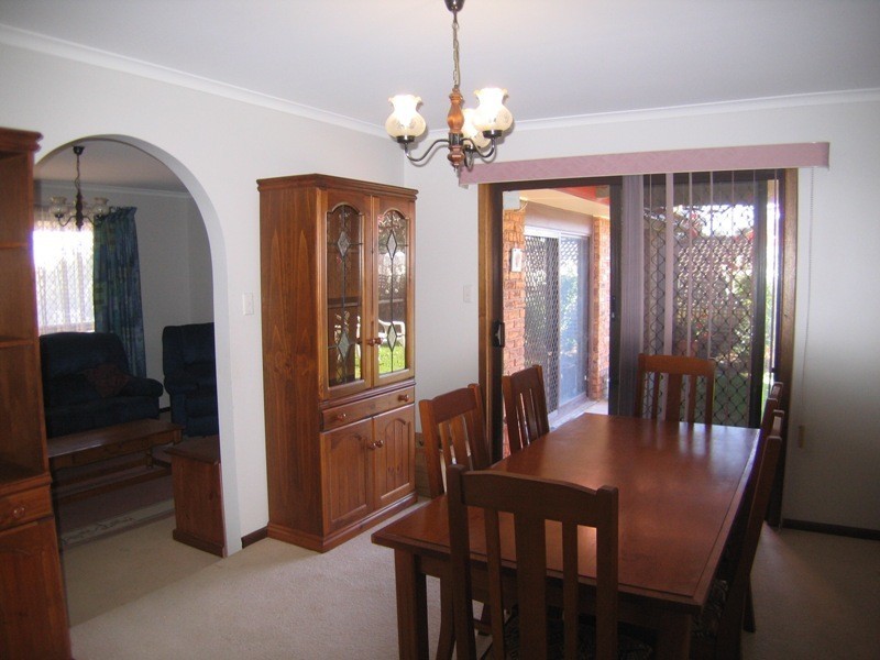 6 Alicia Street, Aberfoyle Park SA 5159