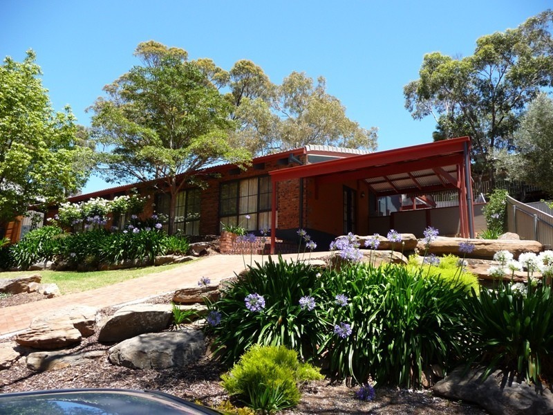 16 Woodland Grove, Aberfoyle Park SA 5159