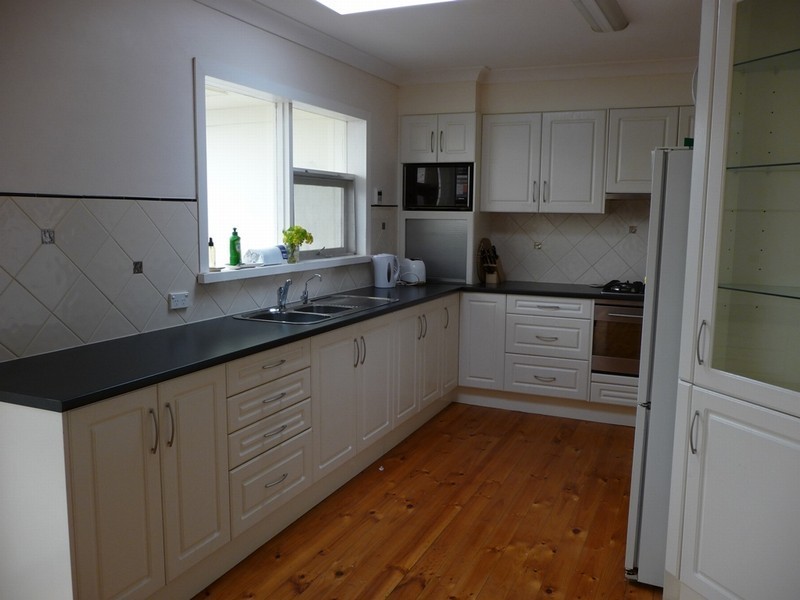 15 Passmore Ave, Port Noarlunga SA 5167