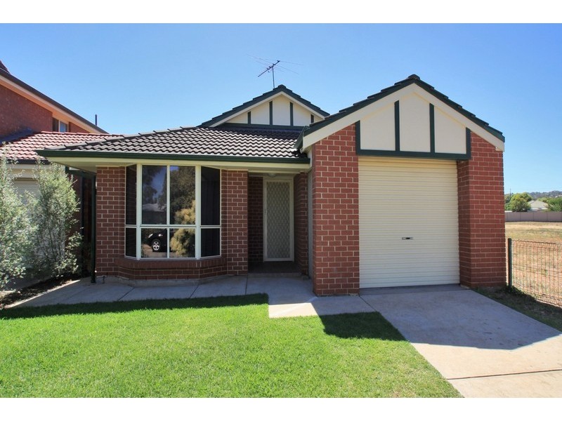 13 Karu Crescent, Mitchell Park SA 5043