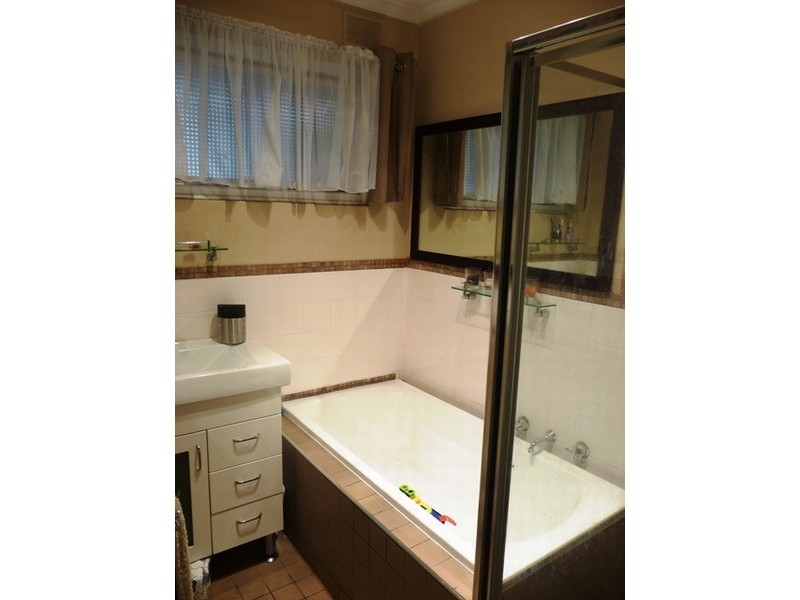 18 Reynold Street, Morphett Vale SA 5162