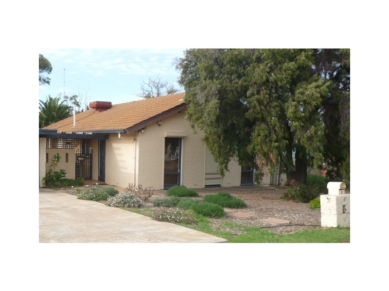 8 Brodie Road, Reynella SA 5161