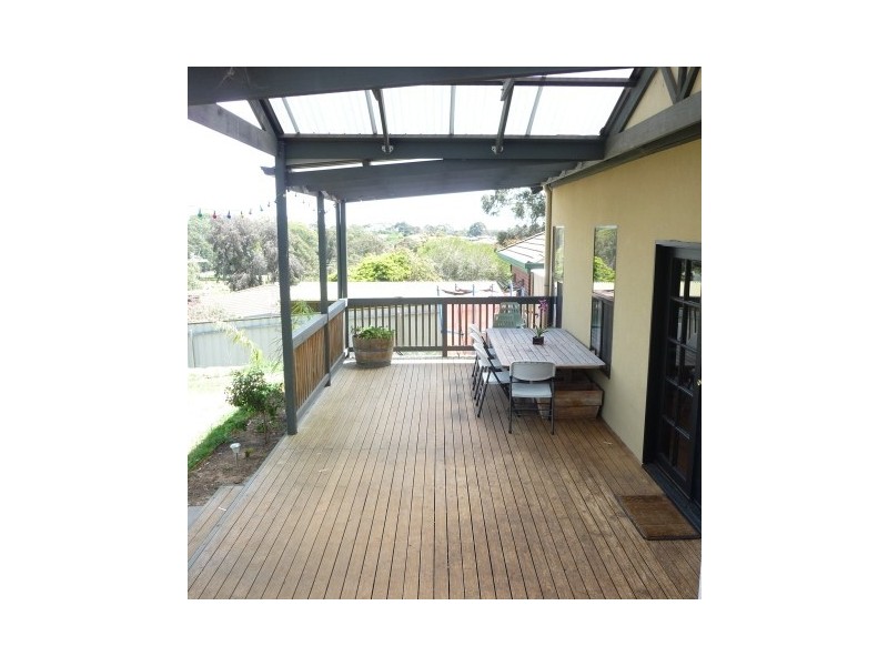 42 Woodlea Drive, Aberfoyle Park SA 5159