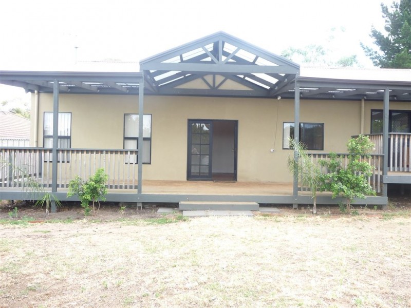 42 Woodlea Drive, Aberfoyle Park SA 5159