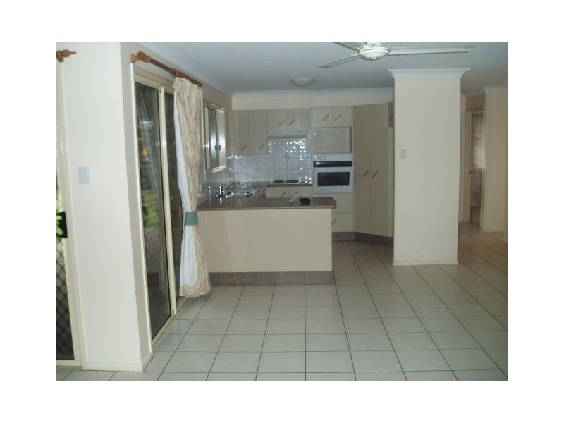 33 Rodney Street, Yeppoon QLD 4703