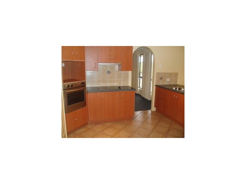 5 Bethlehem Terrace, Yeppoon QLD 4703