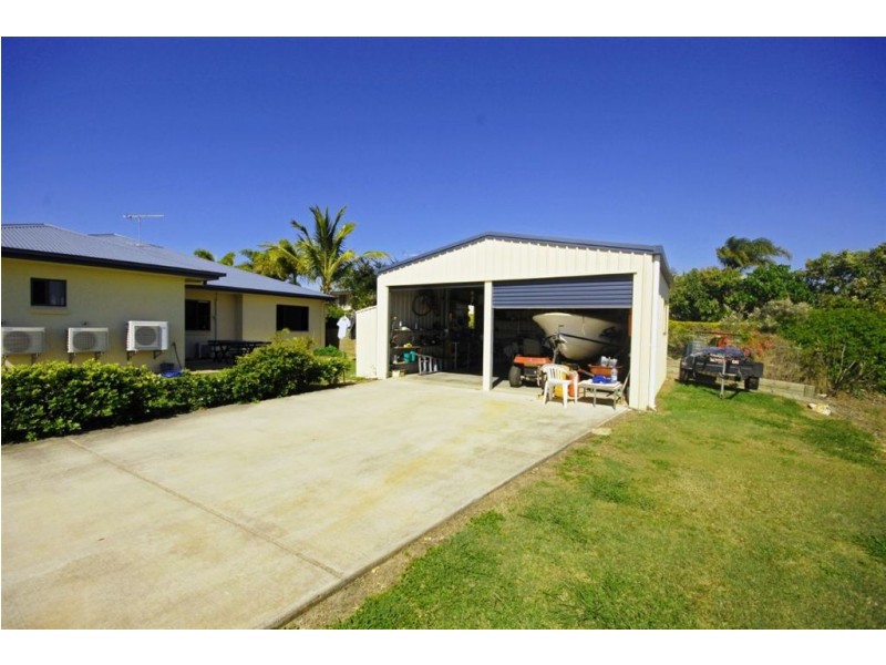 2 Paradise Way, Emu Park QLD 4710