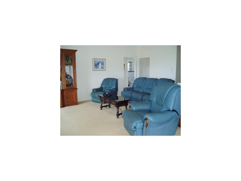 160 Pattison Street, Emu Park QLD 4710
