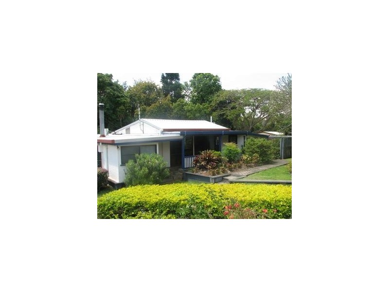 22 Wood Street, Mount Chalmers QLD 4702