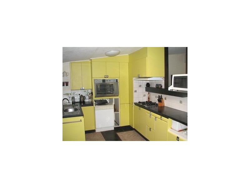 22 Wood Street, Mount Chalmers QLD 4702