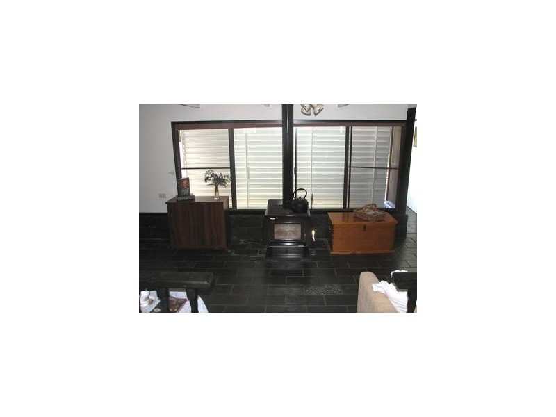 22 Wood Street, Mount Chalmers QLD 4702