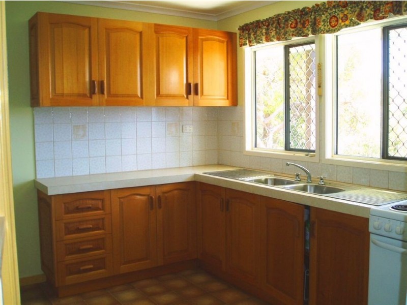 17 Meikleville Street, Meikleville Hill QLD 4703