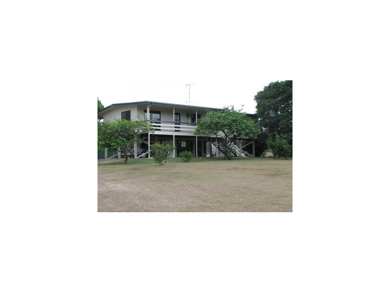 142 Peckovers Road, Cawarral QLD 4702