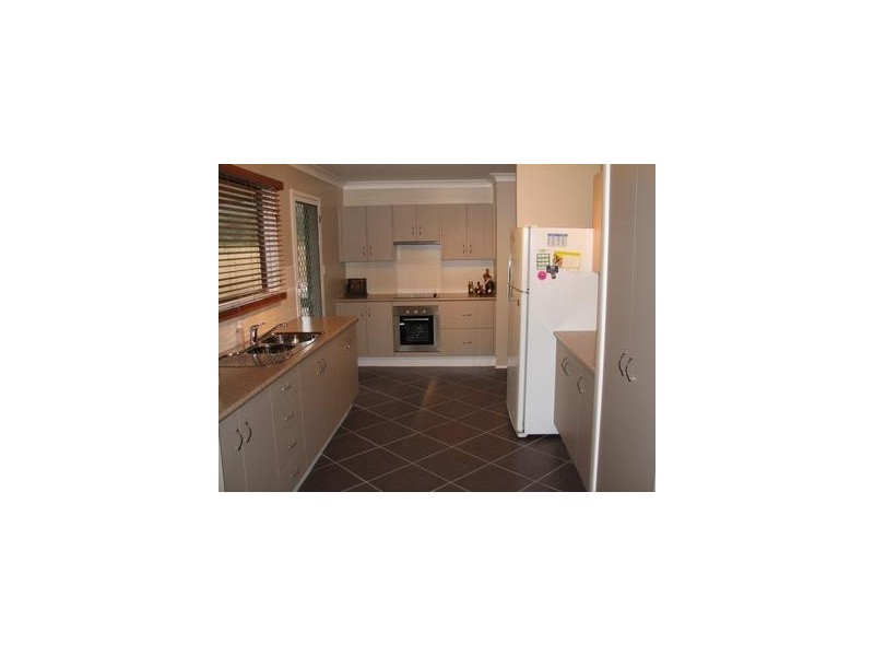 142 Peckovers Road, Cawarral QLD 4702