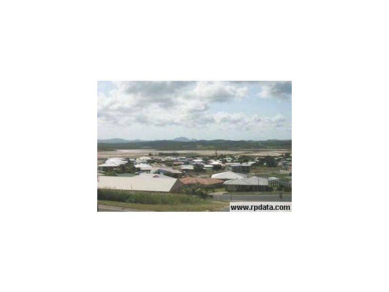 4 Limpet Place, Zilzie QLD 4710