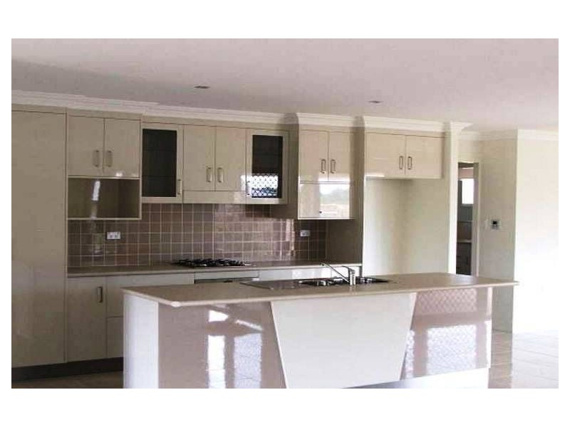 4 Downsfield Place, Yeppoon QLD 4703