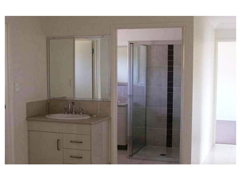 4 Downsfield Place, Yeppoon QLD 4703