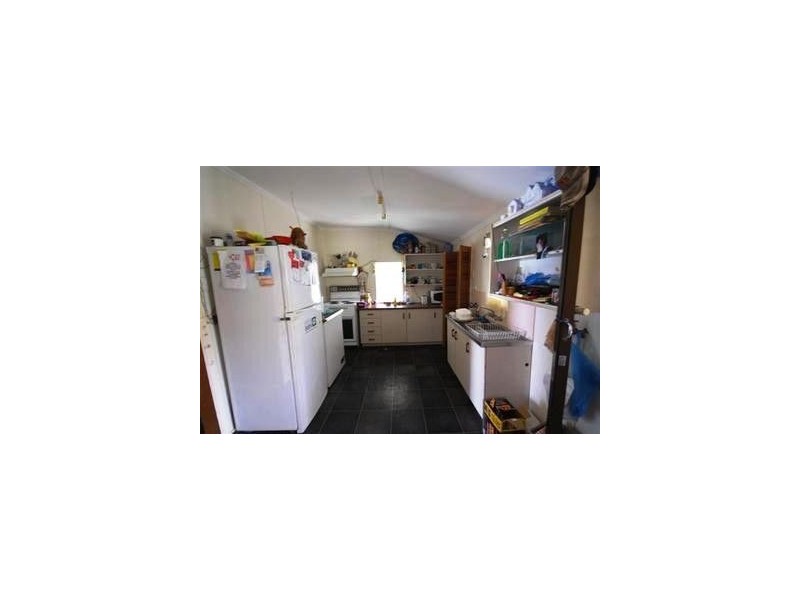 77 Whitman Street, Yeppoon QLD 4703