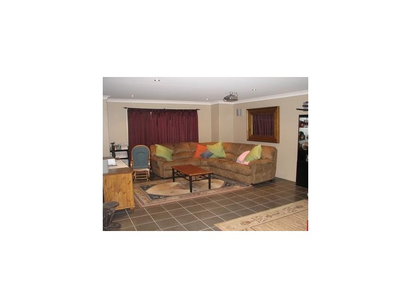 5 Nevallan Drive, Yeppoon QLD 4703