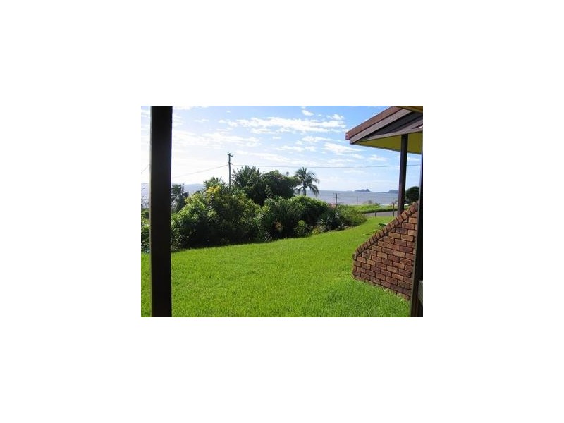 2/10 Kerr Street, Yeppoon QLD 4703