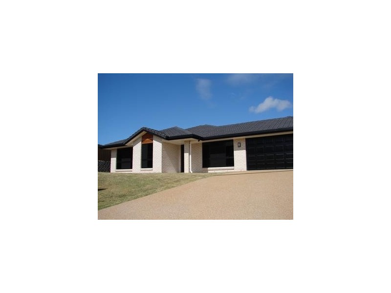4 Nicole Close, Yeppoon QLD 4703