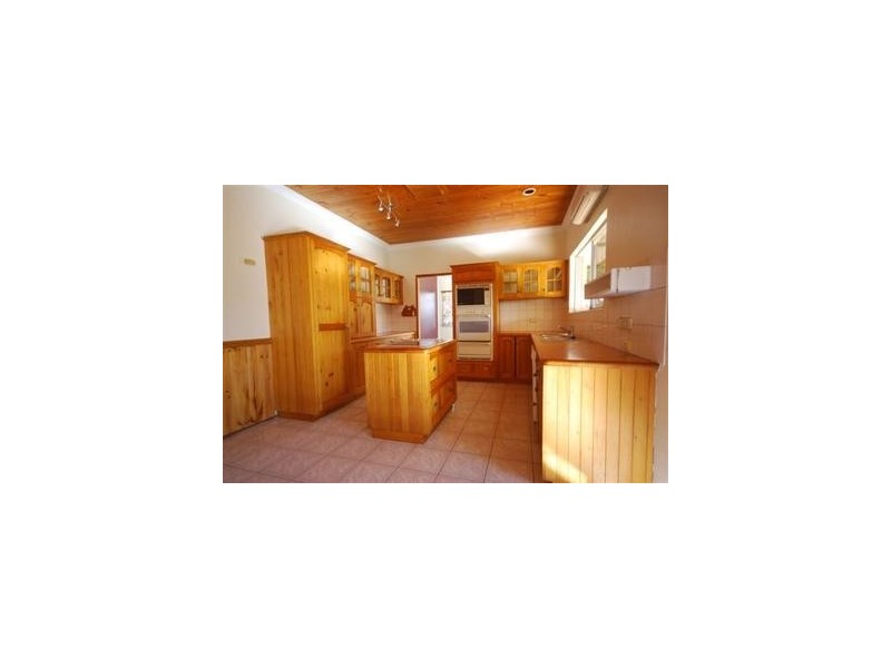 2 Daffcroft Street, Yeppoon QLD 4703