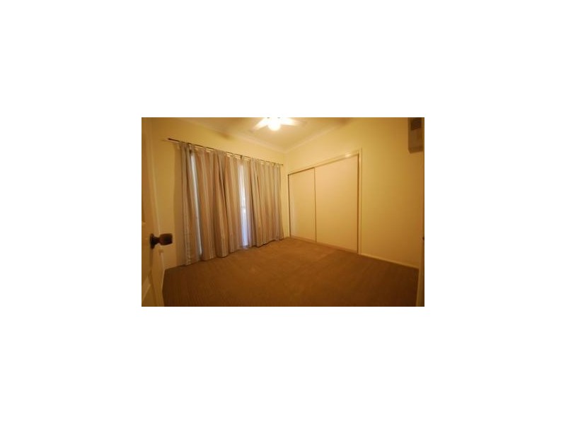 2 Daffcroft Street, Yeppoon QLD 4703