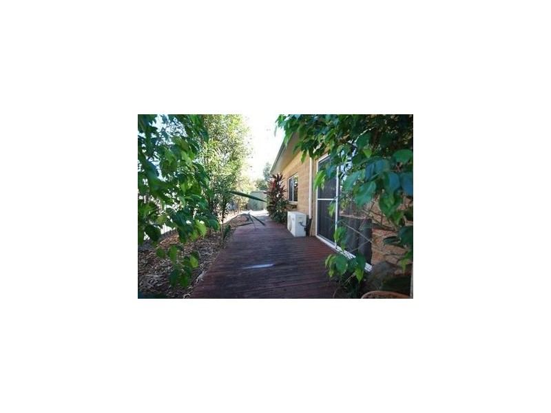 2 Daffcroft Street, Yeppoon QLD 4703