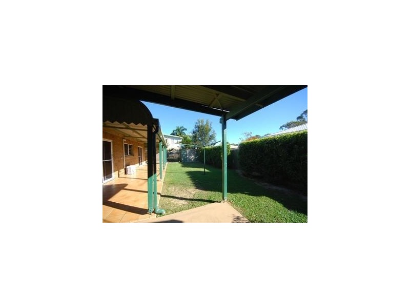 2 Daffcroft Street, Yeppoon QLD 4703