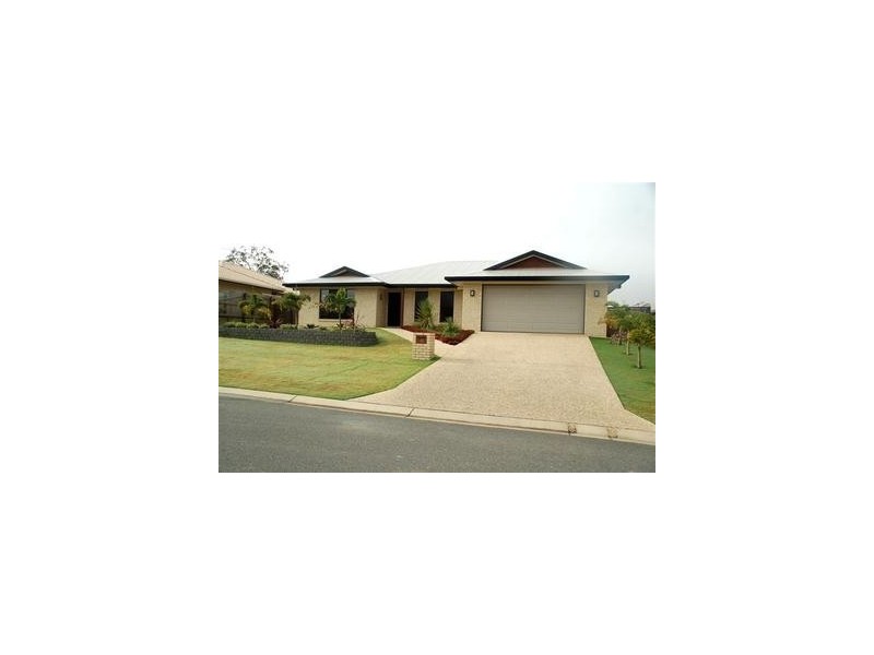 32 Jordan Avenue, Yeppoon QLD 4703