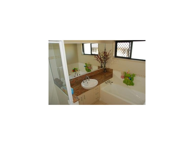32 Jordan Avenue, Yeppoon QLD 4703