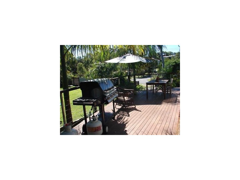 2 Caroline Street, Yeppoon QLD 4703