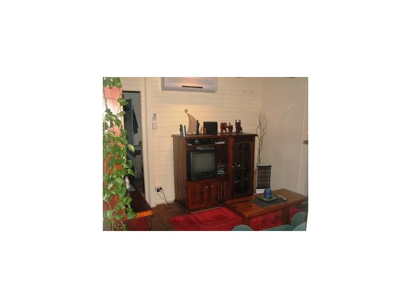 25 Whitman Street, Yeppoon QLD 4703