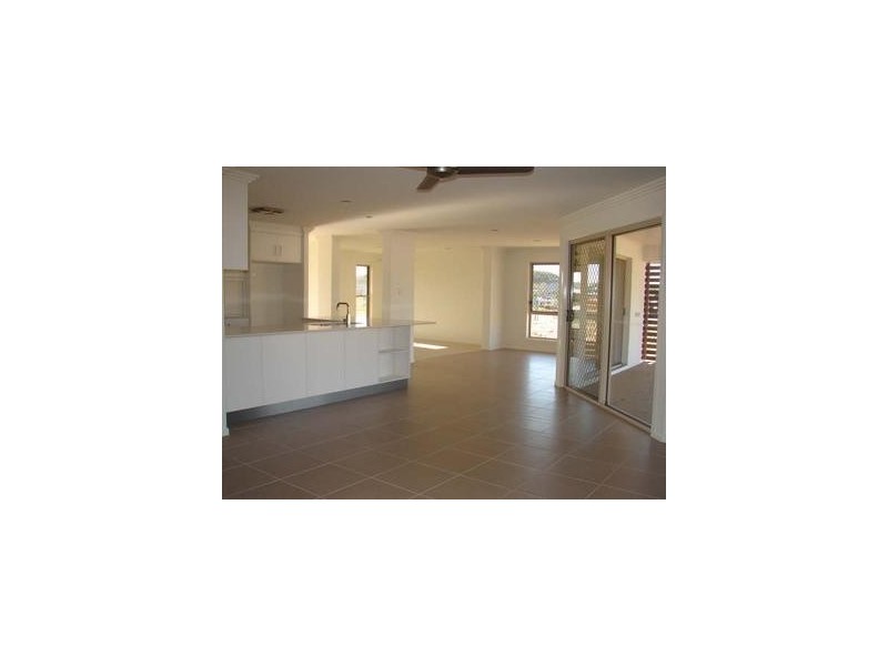 17 Spinnaker Drive, Yeppoon QLD 4703