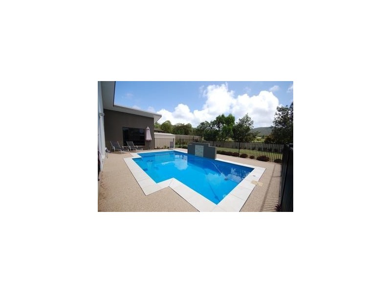 4 Barrington Court, Yeppoon QLD 4703