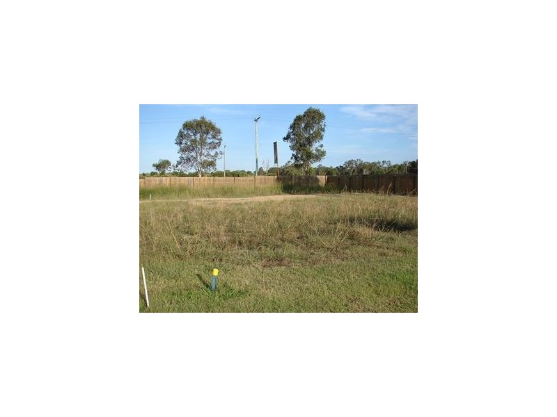43 Lakeside Drive, Yeppoon QLD 4703