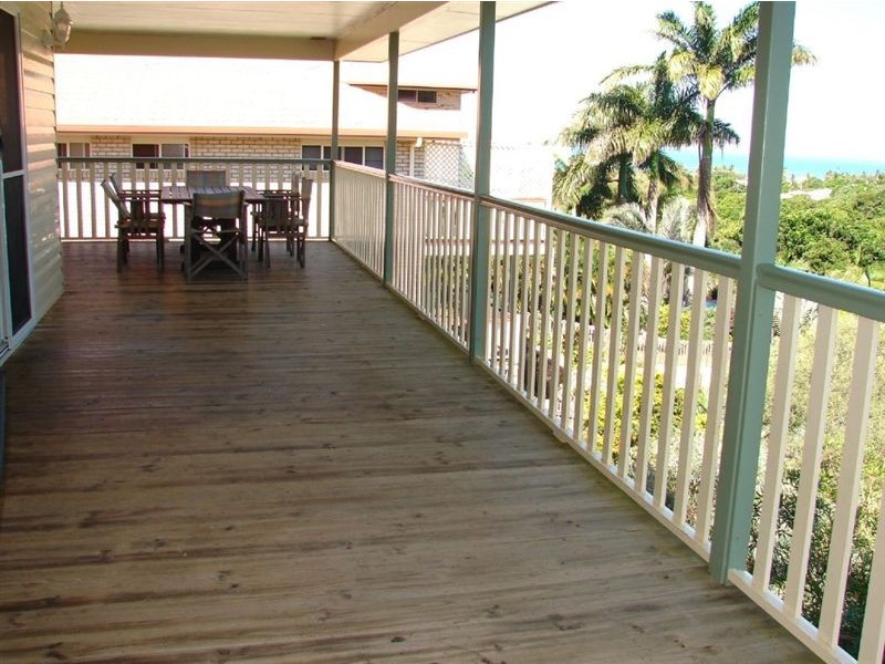 14 Yearsley Grove, Yeppoon QLD 4703