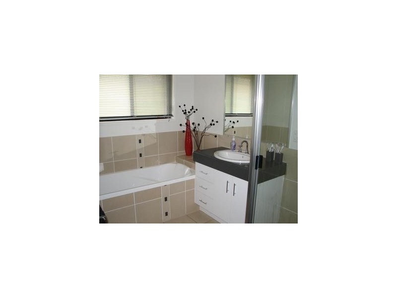 4 Jordan Avenue, Yeppoon QLD 4703