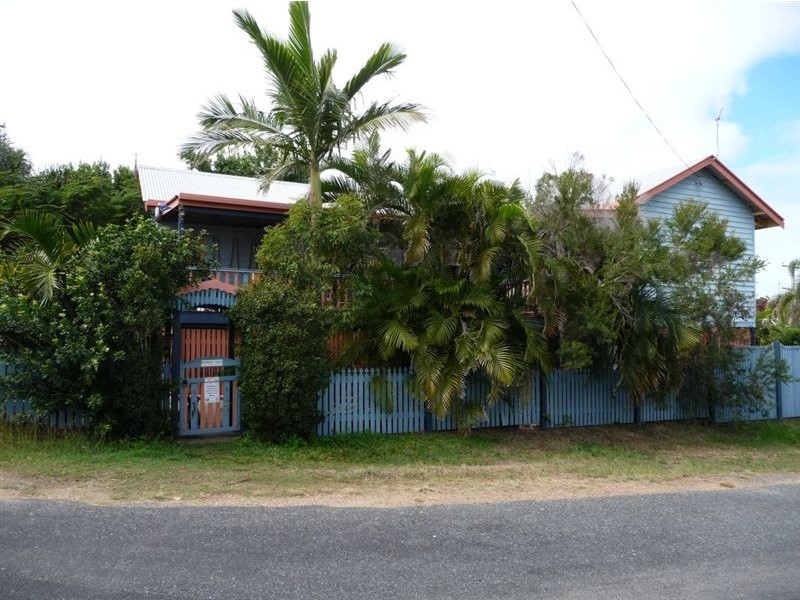15 Cathne Street, Cooee Bay QLD 4703