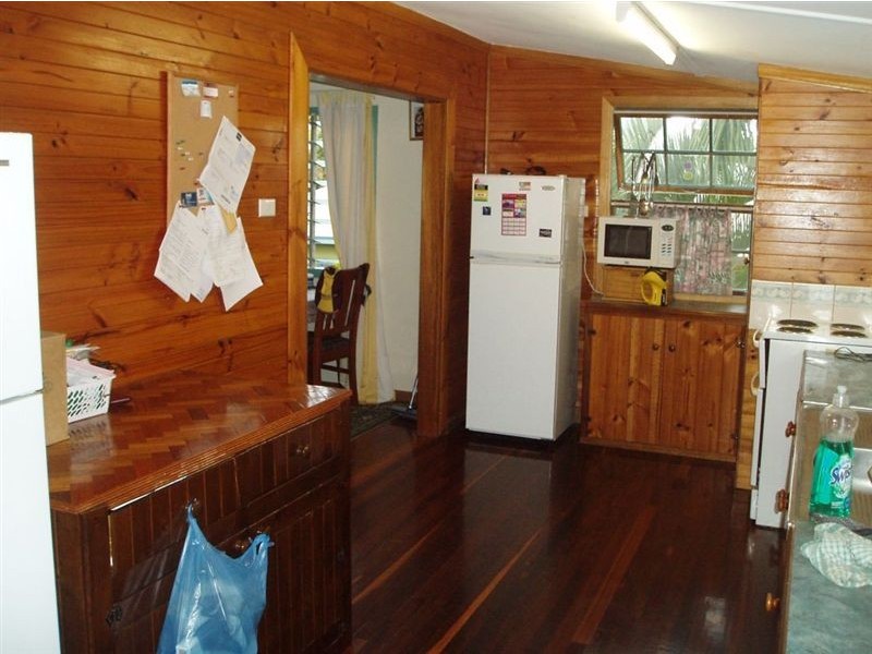 12 Ben Street, Yeppoon QLD 4703