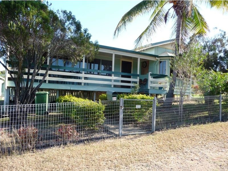 34 Rockhampton Road, Yeppoon QLD 4703
