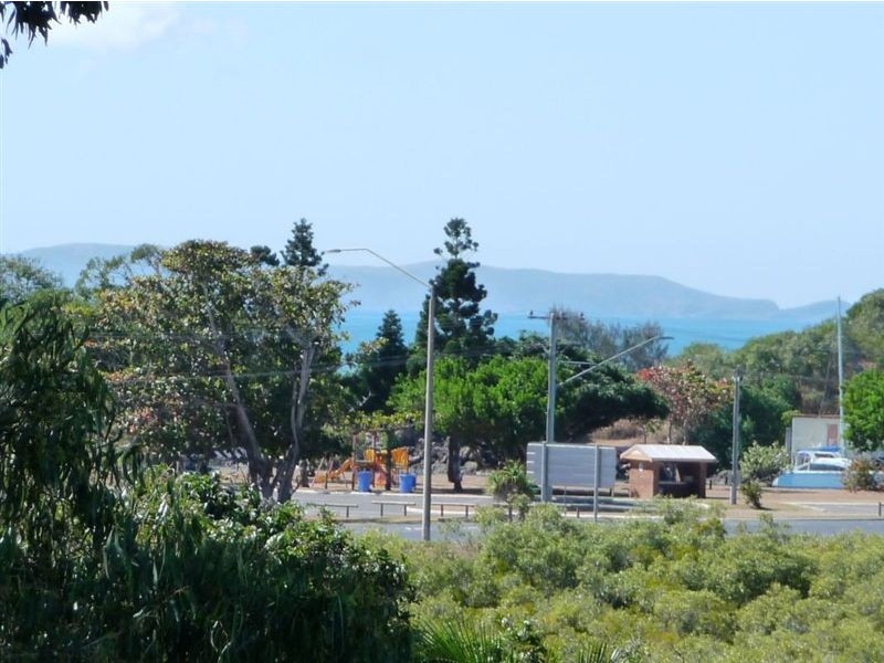 12 Grace Street, Yeppoon QLD 4703