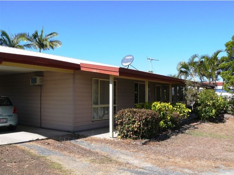85a Hartley, Emu Park QLD 4710