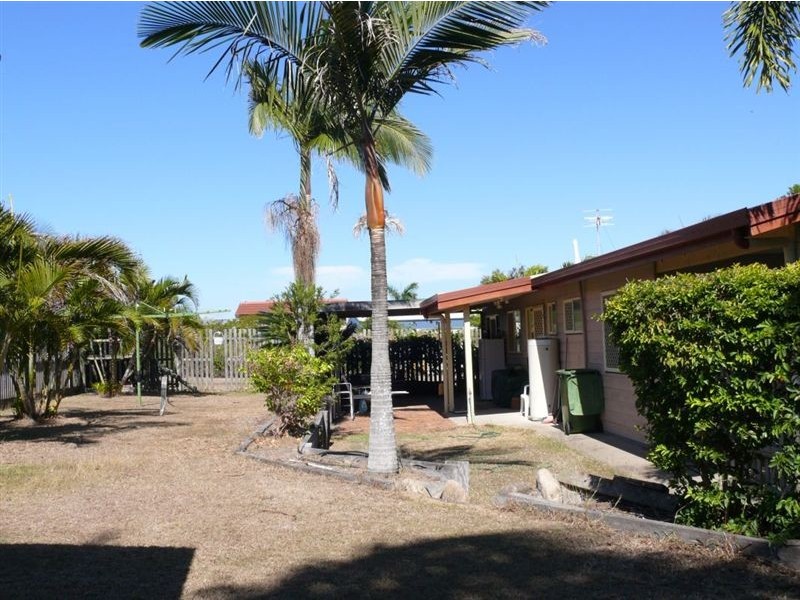 85a Hartley, Emu Park QLD 4710