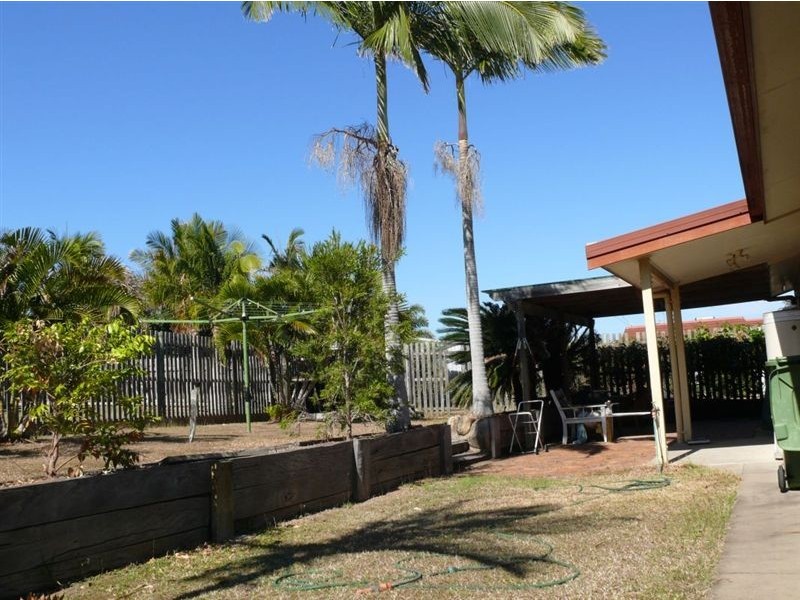 85a Hartley, Emu Park QLD 4710