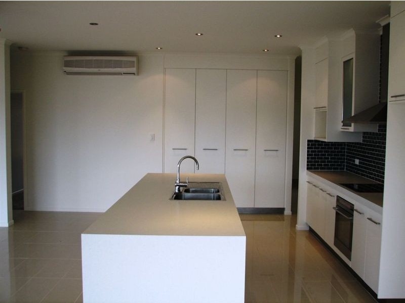 18 Vaglass, Yeppoon QLD 4703