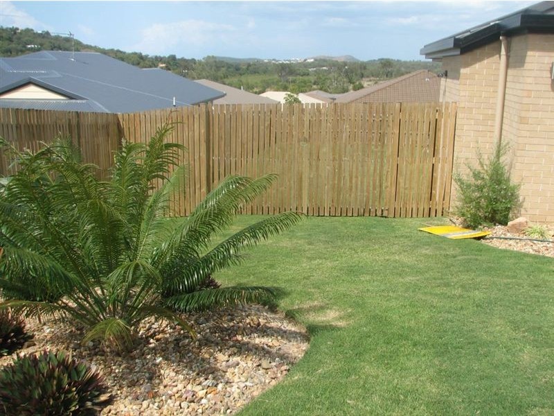 18 Vaglass, Yeppoon QLD 4703