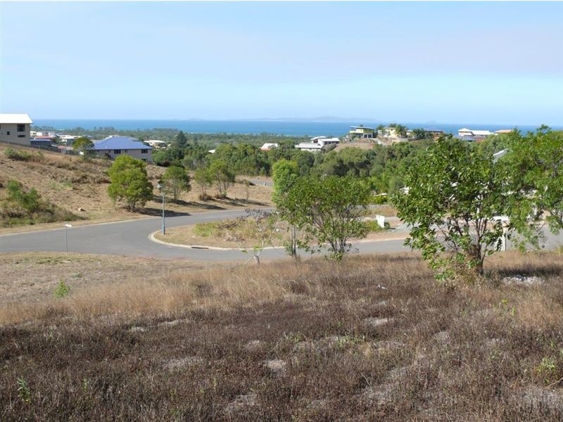 4 Solomon Court, Pacific Heights QLD 4703