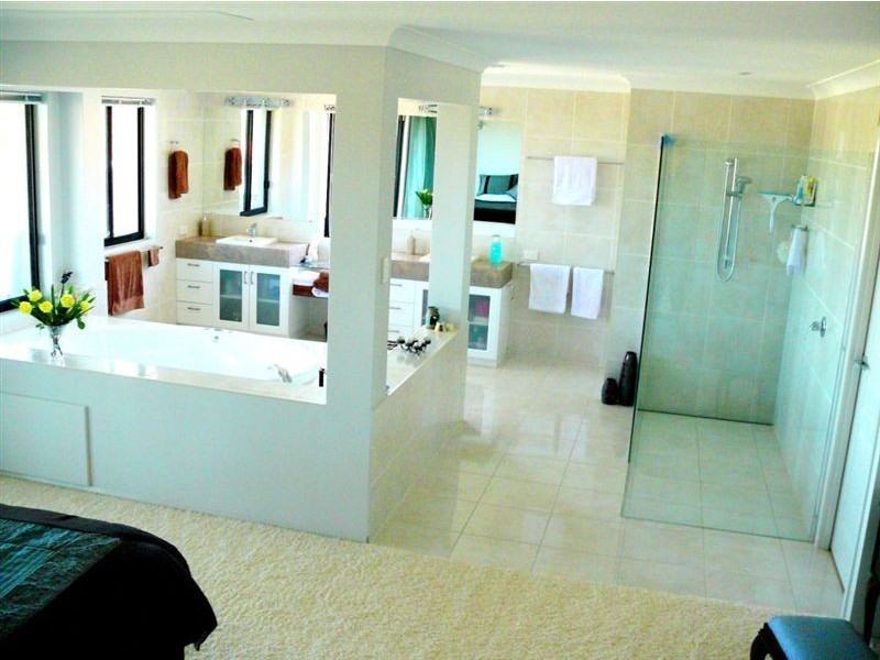 15 Mana Avenue, Yeppoon QLD 4703