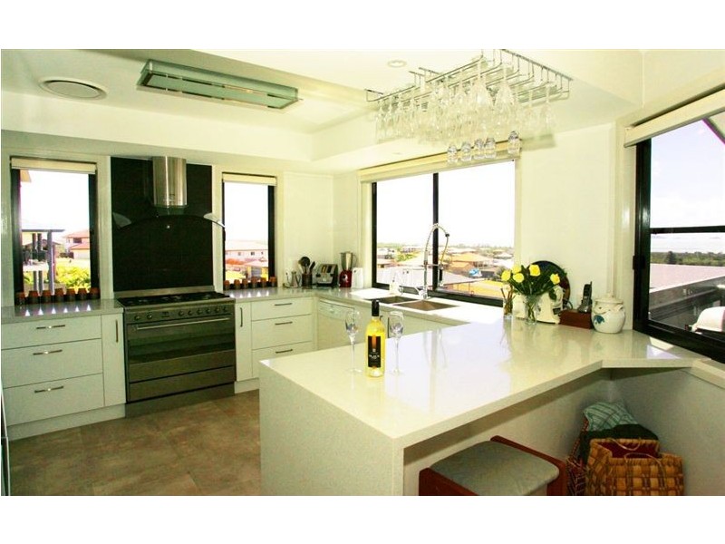 15 Mana Avenue, Yeppoon QLD 4703